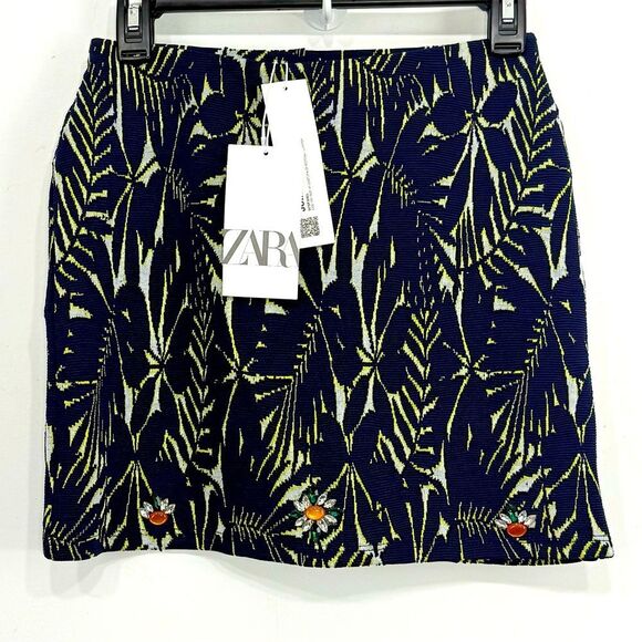 Zara Blue Tropical Textured Jacquard Rhinestone Floral Stretch Mini Skirt NEW - Picture 5 of 14